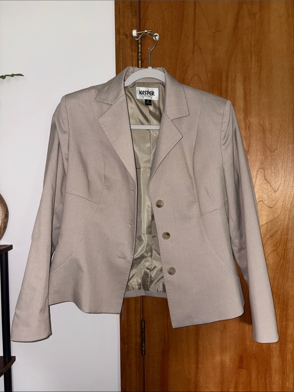 Kasper Women's Light Beige Blazer